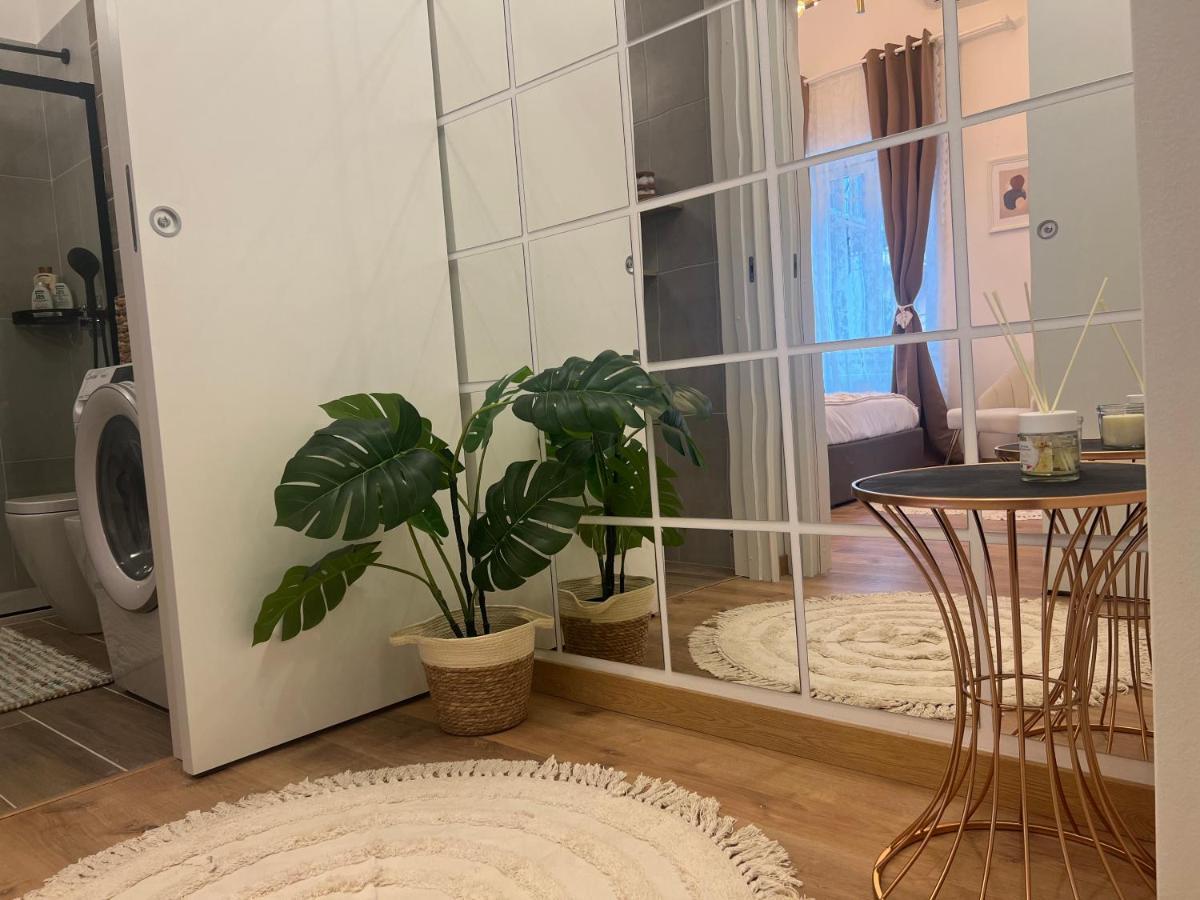 Ferienwohnung Regina Milano In Bocconi Exterior foto