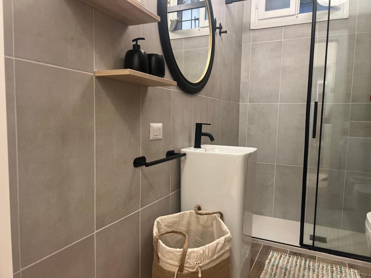 Ferienwohnung Regina Milano In Bocconi Exterior foto